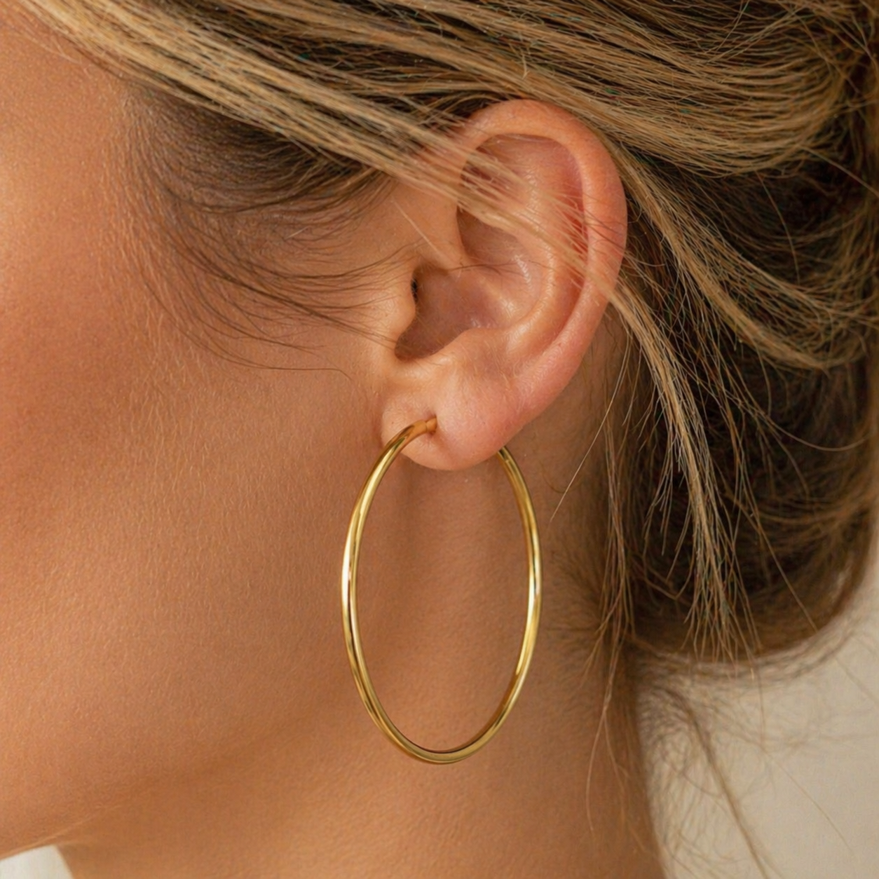 Aurelia Gold Hoop Earrings