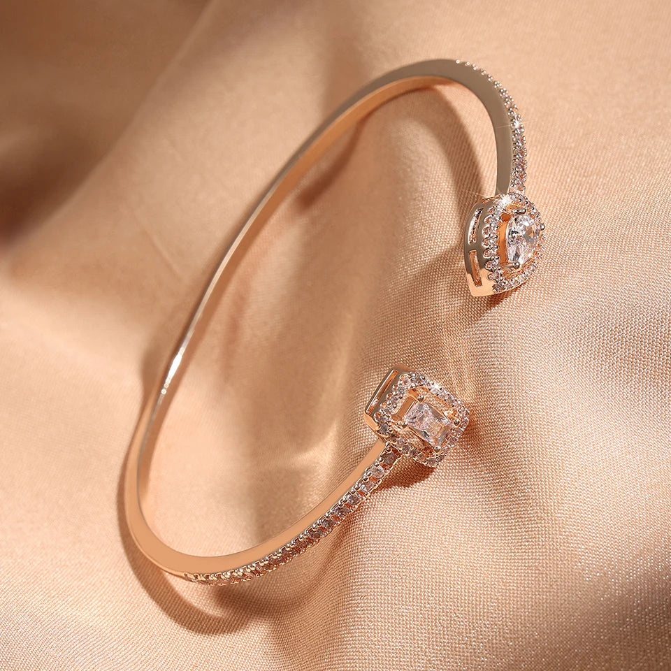 Luxury Geometry Gold Color Cuff Bangles For Women Fashion Cubic Zirconia Bracelets INS Party Everyday Jewlery.