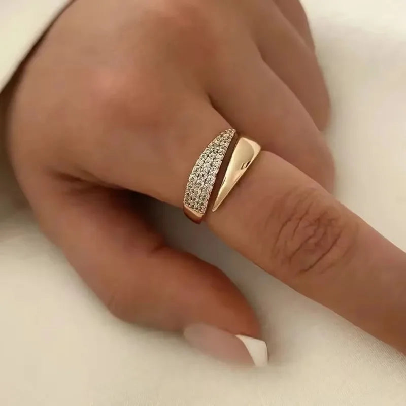 Gold Plated Sun Rings for Women Natural Stone Inlaid in Hollow Metal Texture Ring Trendy Jewelry